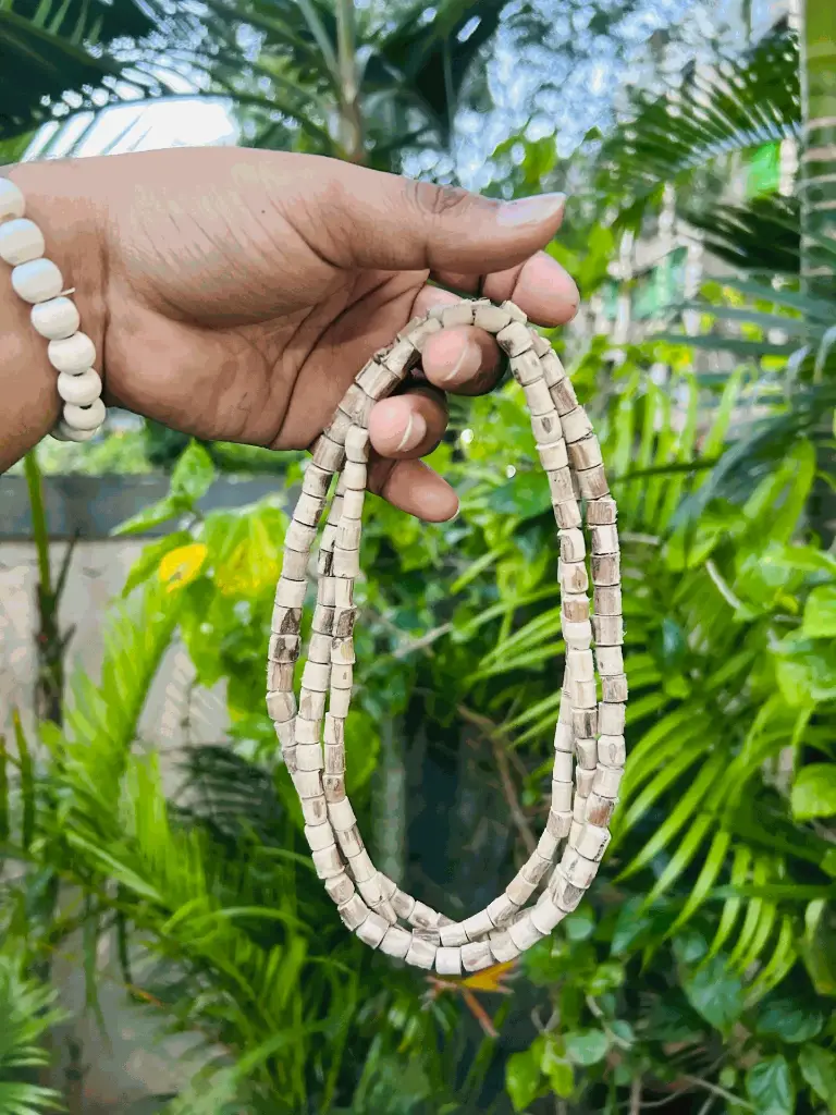 Adivine Chitralekha ji Type Tulsi Mala Three Round.webp