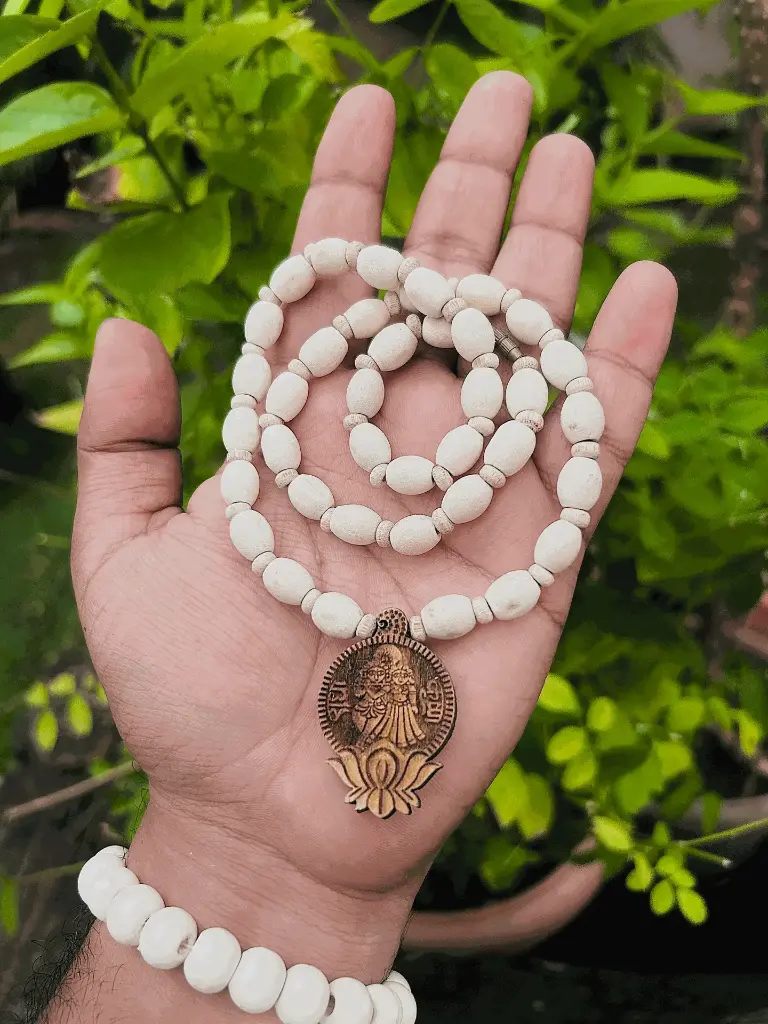 Adivine Radha krishna locket tulsi mala.webp