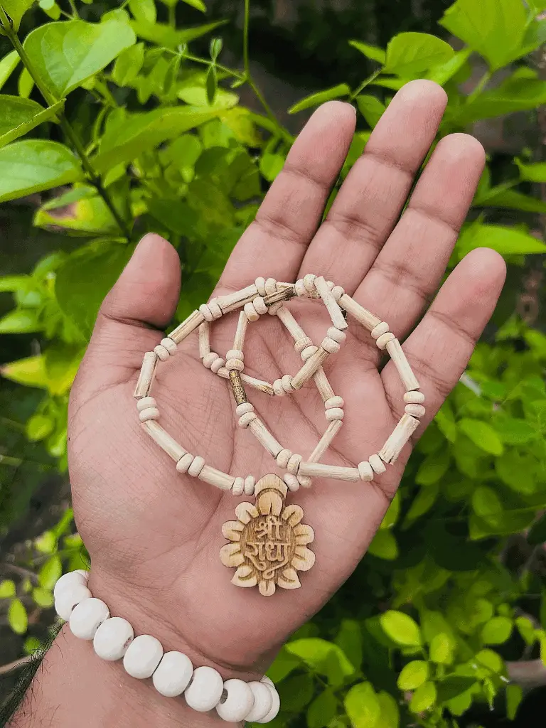 Adivine Radha Locket tulsi Mala type - 2.webp